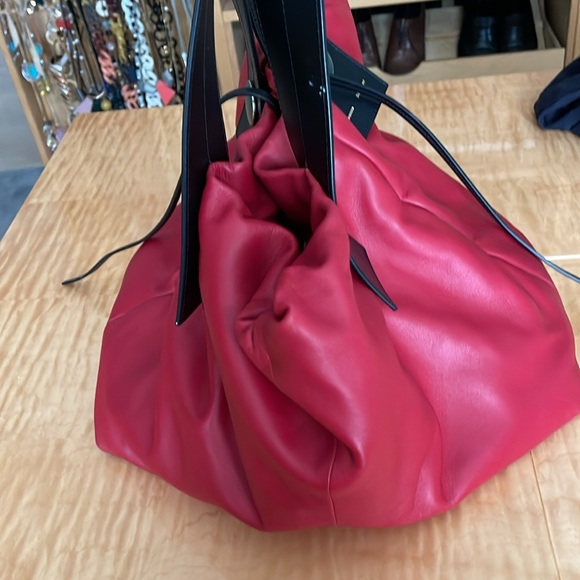 Proenza scol - Picture 4 of 7